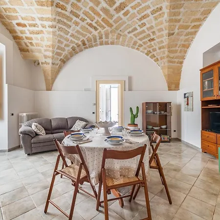 Apartment Terra Mia In The Historic Center Of - Happy